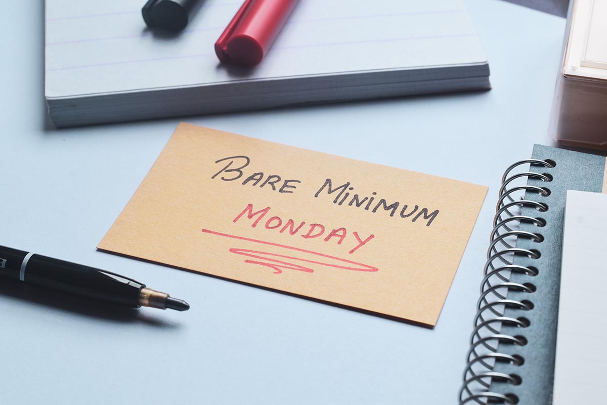 Bare minimum monday: come può aiutarci al lavoro