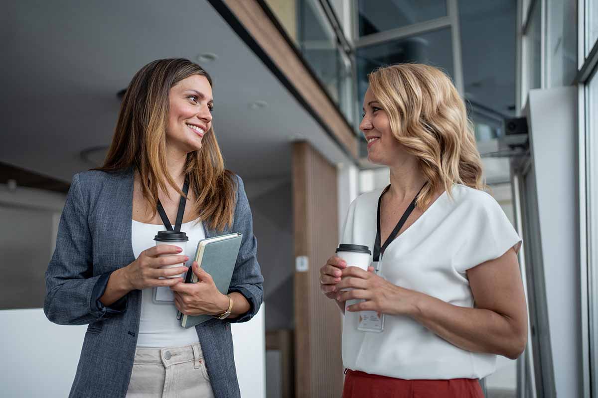 Coffee badging: cos'è la nuova tendenza sul posto di lavoro