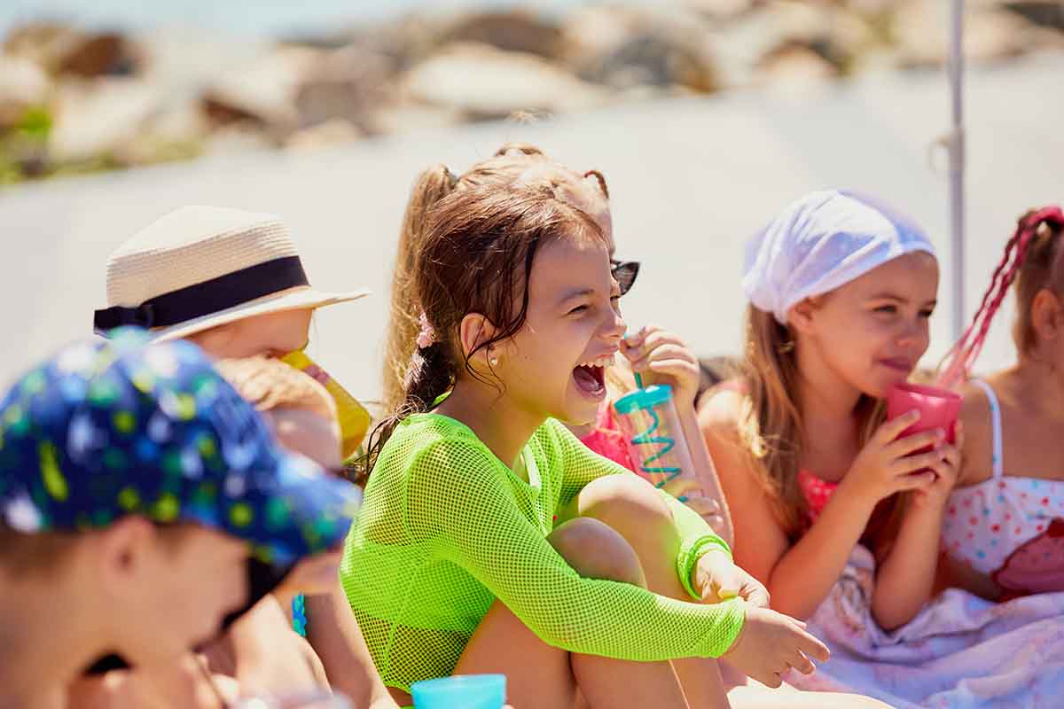 Le abilità che i figli imparano durante l'estate senza accorgersene