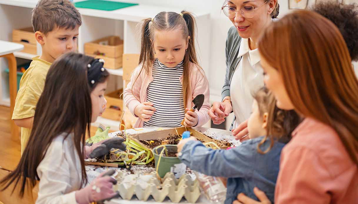 10 attività STEM facili per bambini (da fare anche a casa)