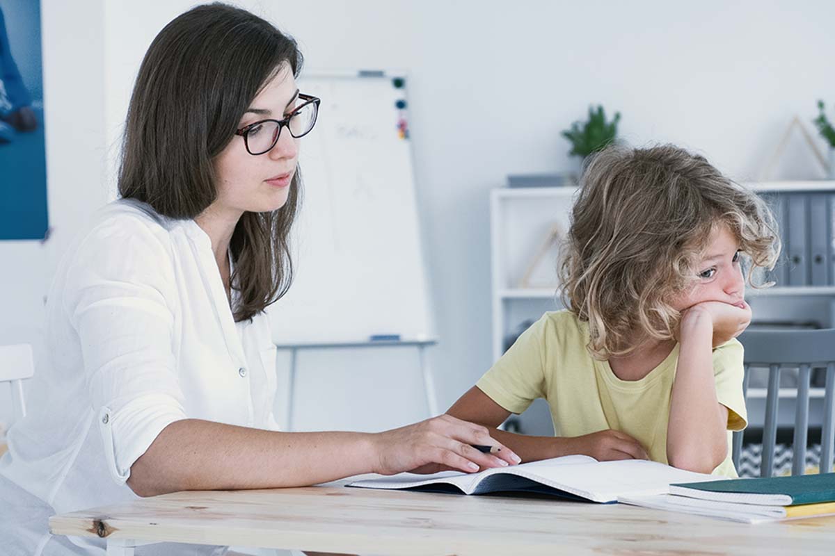 Come aiutare un bimbo con Sindrome di Asperger a fare i compiti