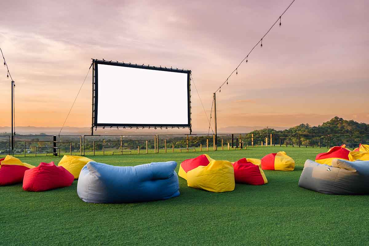 Cinema all'aperto: 7 cose da sapere per godersi lo spettacolo
