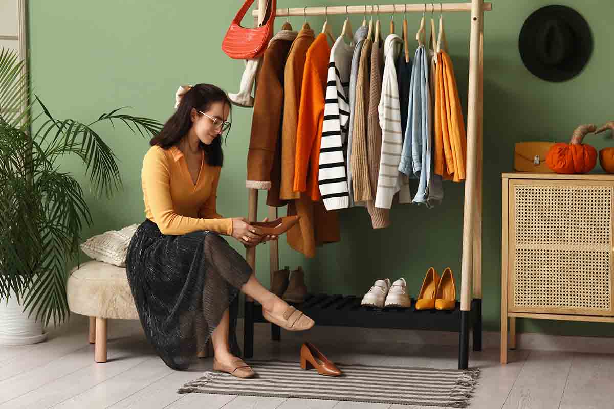 Come trasformare il guardaroba estivo in uno autunnale senza comprare tutto da capo