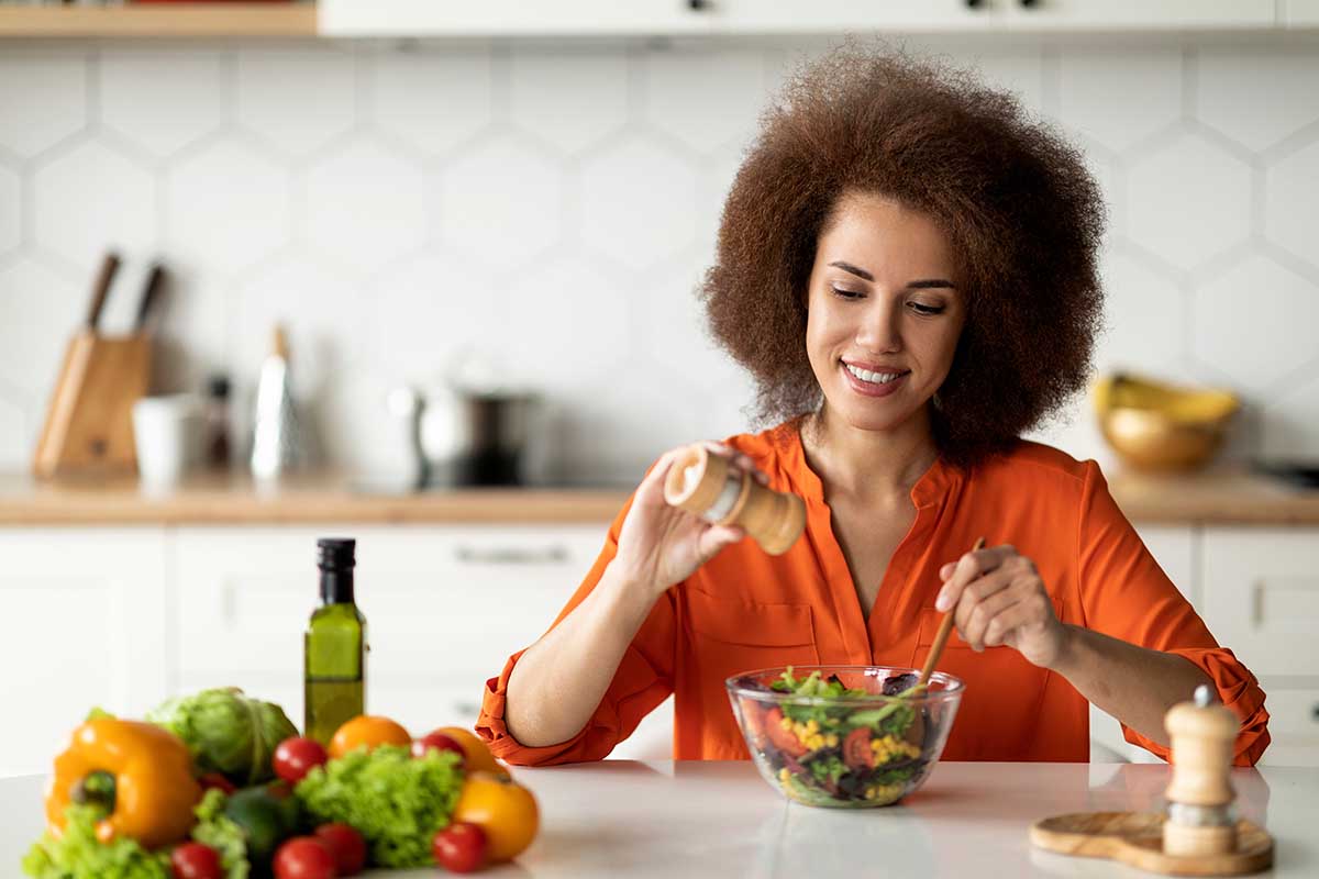 5 condimenti per insalate estive sfiziose
