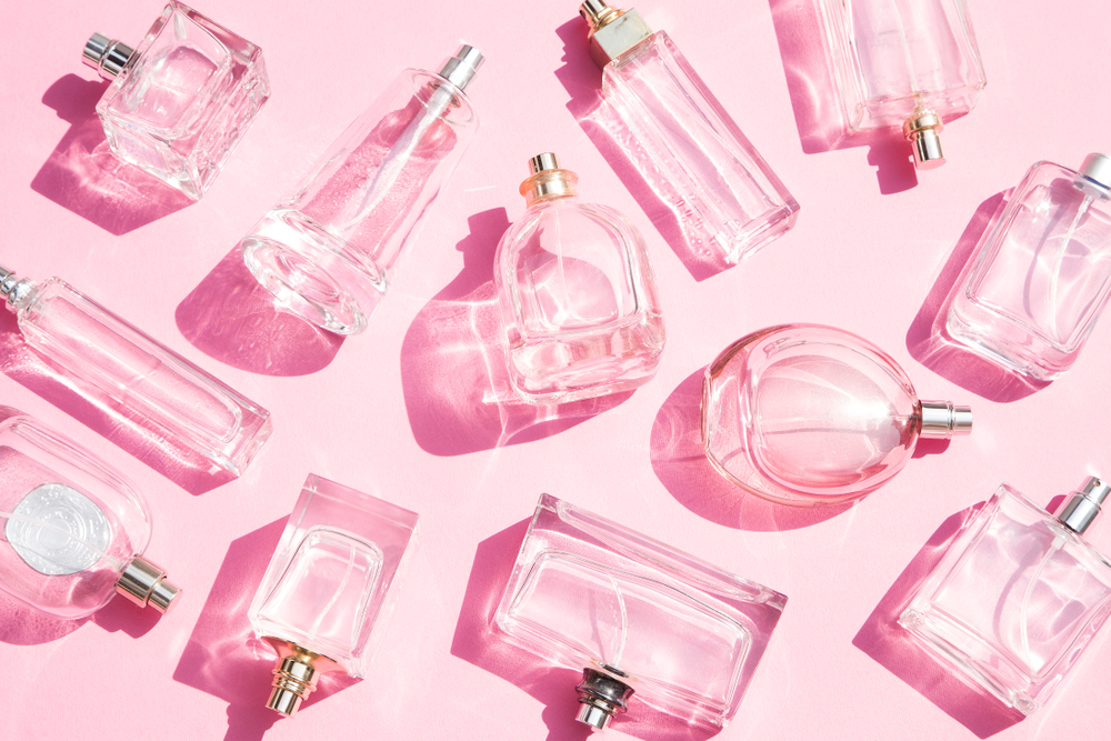 Cosa fare con le bottiglie di profumo vuote