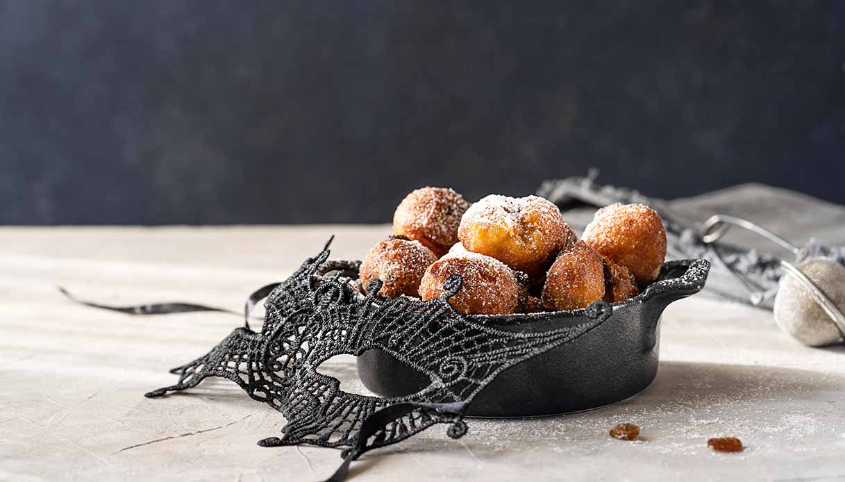 Come decorare i dolci fritti di Carnevale