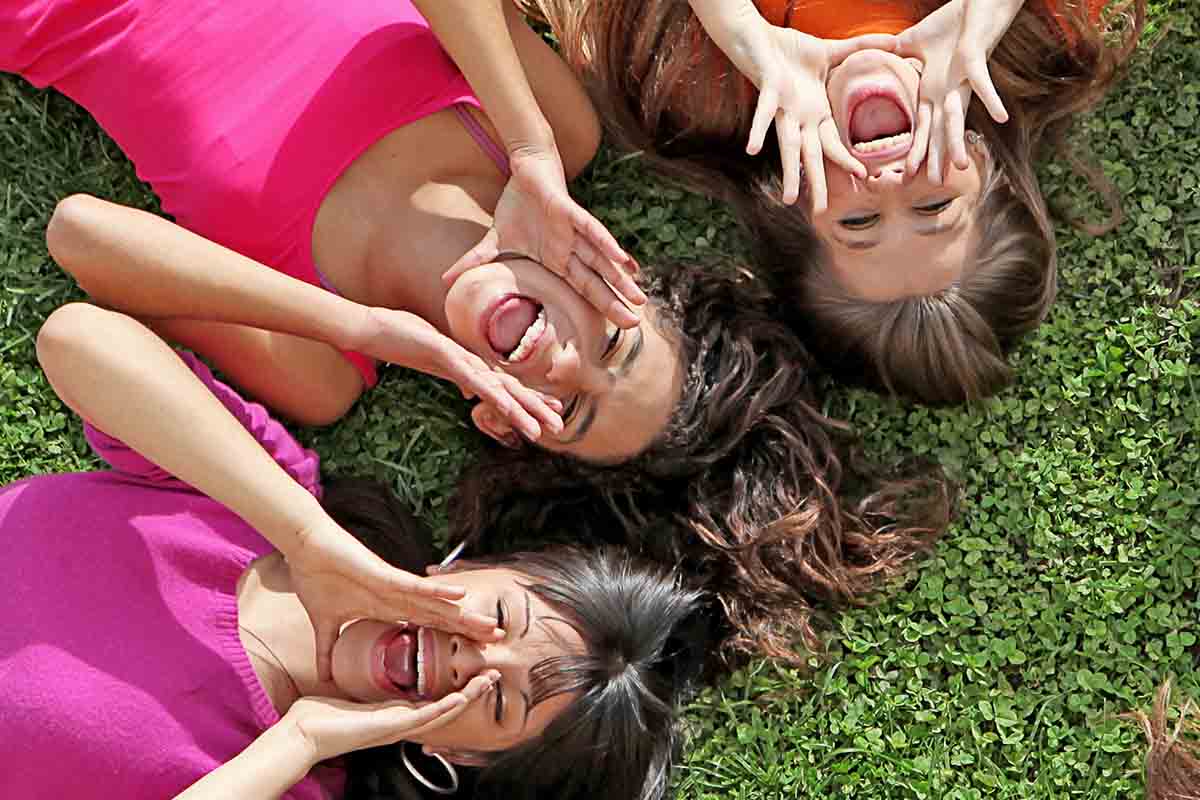 Urlare in gruppo: i benefici per le donne