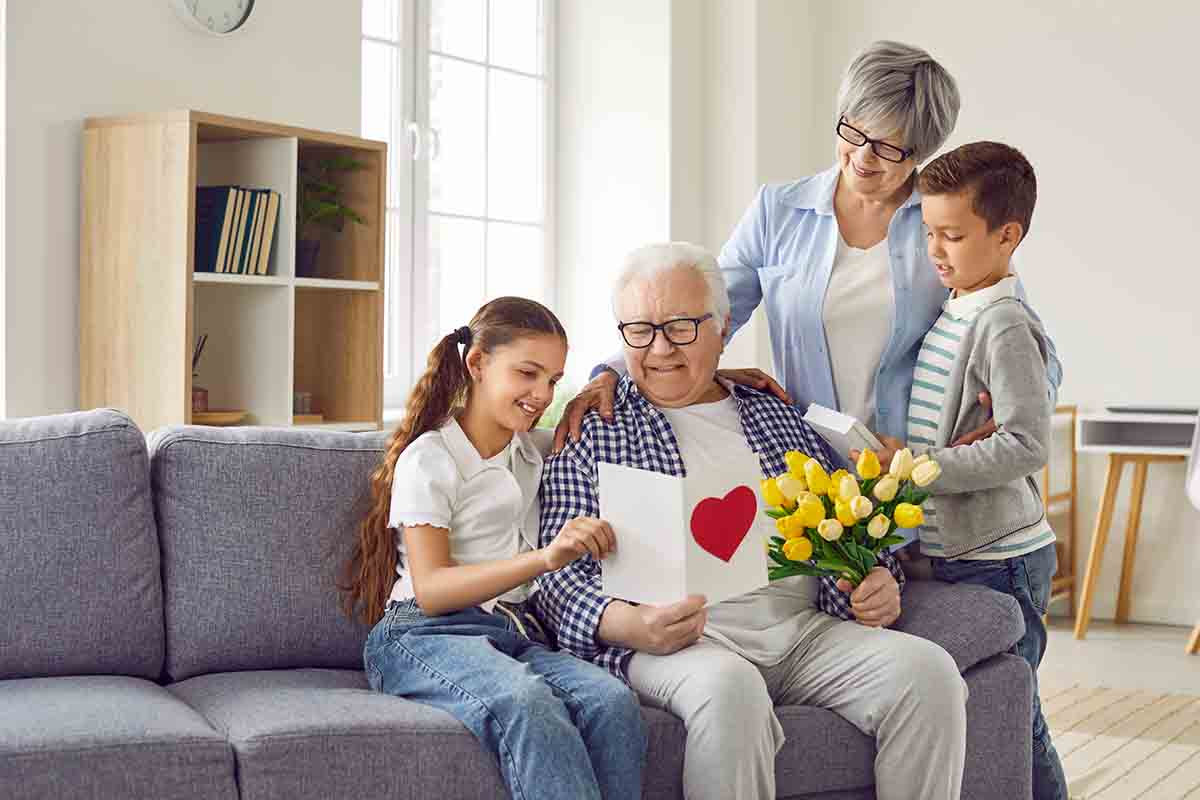 Festa dei nonni: poesie e filastrocche da dedicare