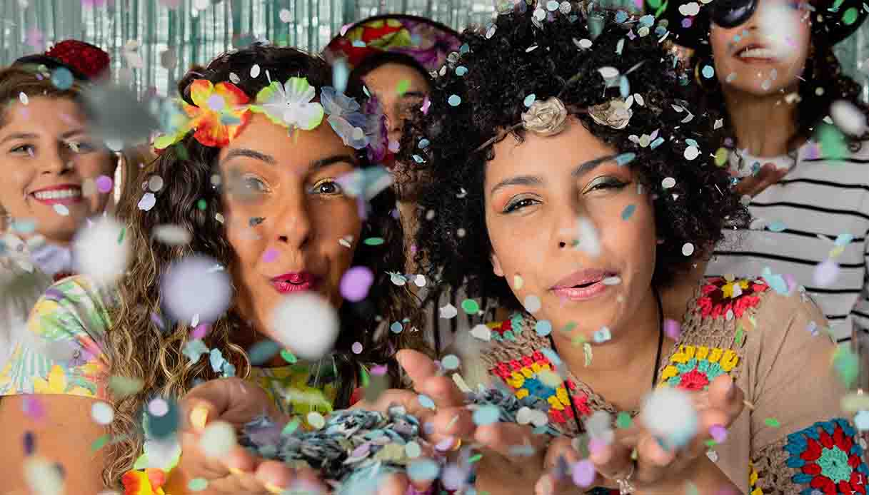 Festa di Carnevale a casa: idee scenografiche per stupire tutti