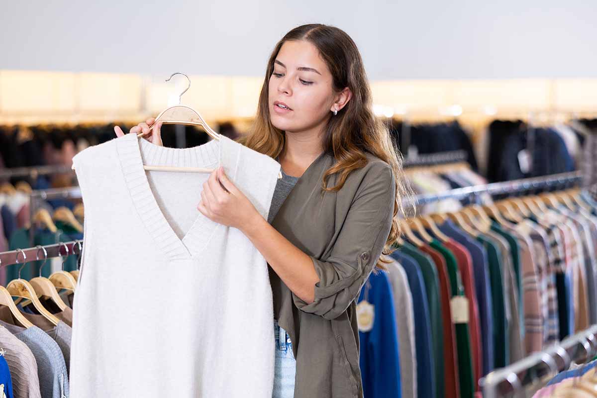 Come indossare il gilet da donna in primavera