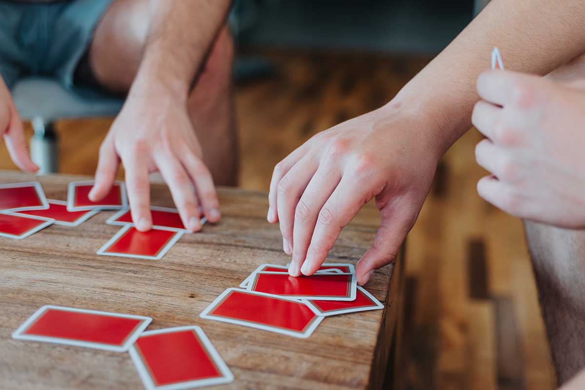 I più divertenti giochi da tavolo per serate estive