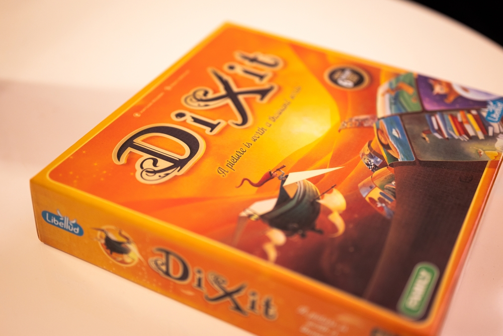 5 Giochi da tavolo social per adulti