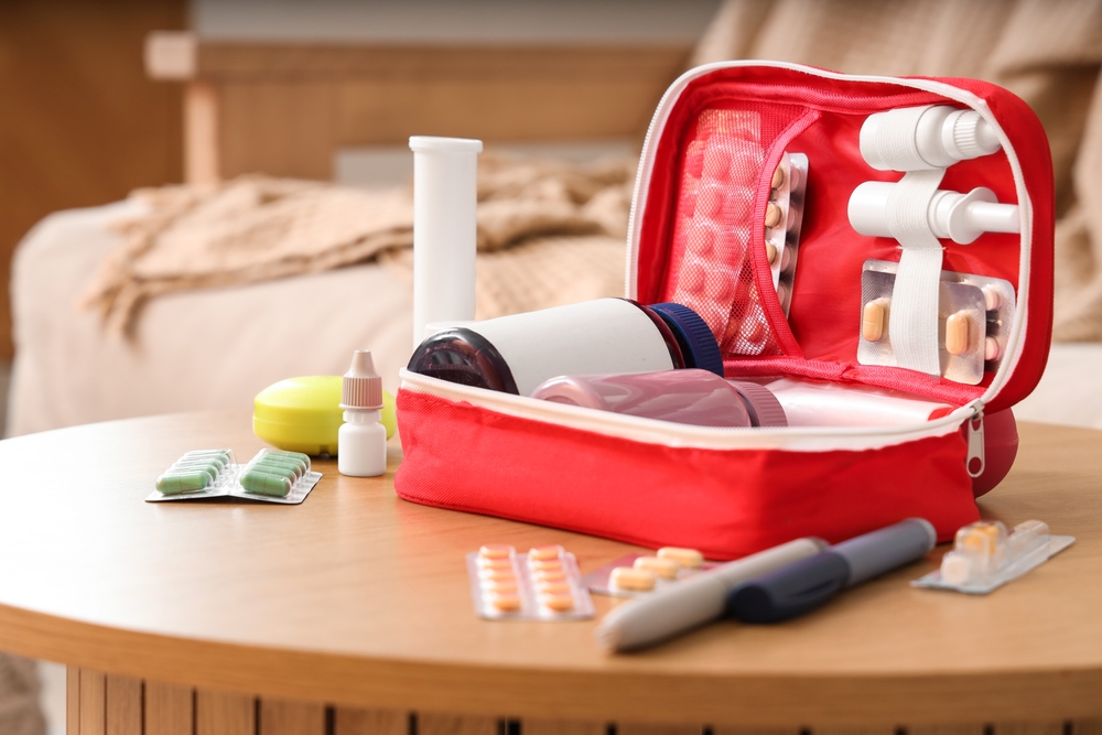 Che cosa dovrebbe contenere un kit di pronto soccorso