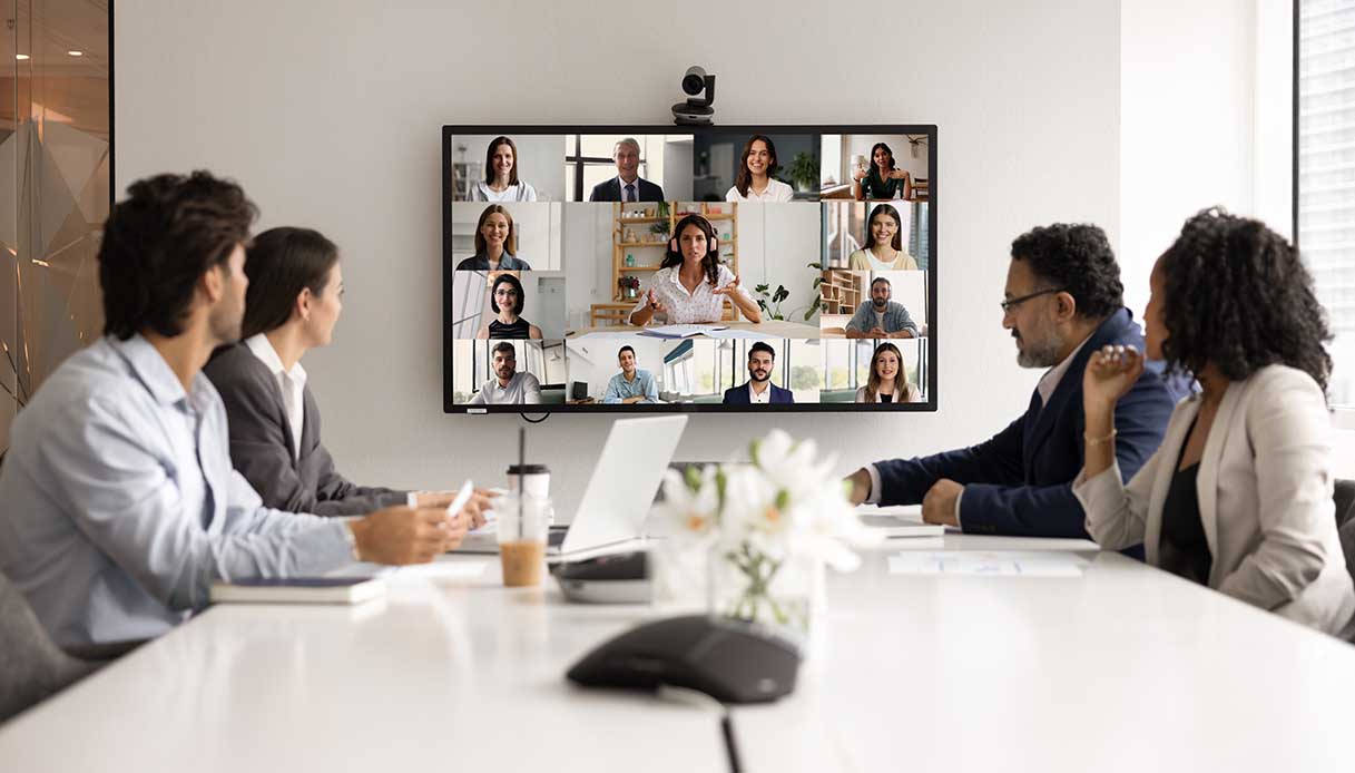 Meglio lavorare da remoto o in ufficio? I pro e i contro di entrambi