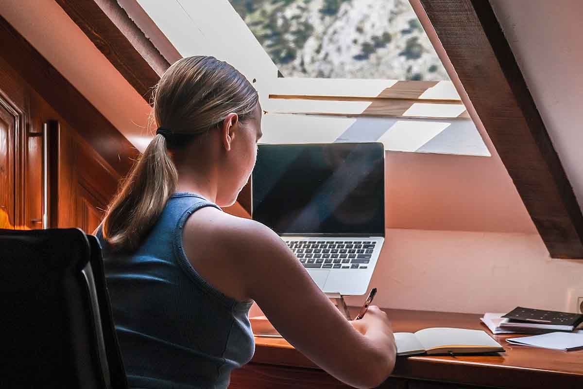 Il lavoro da remoto può aiutare le famiglie italiane