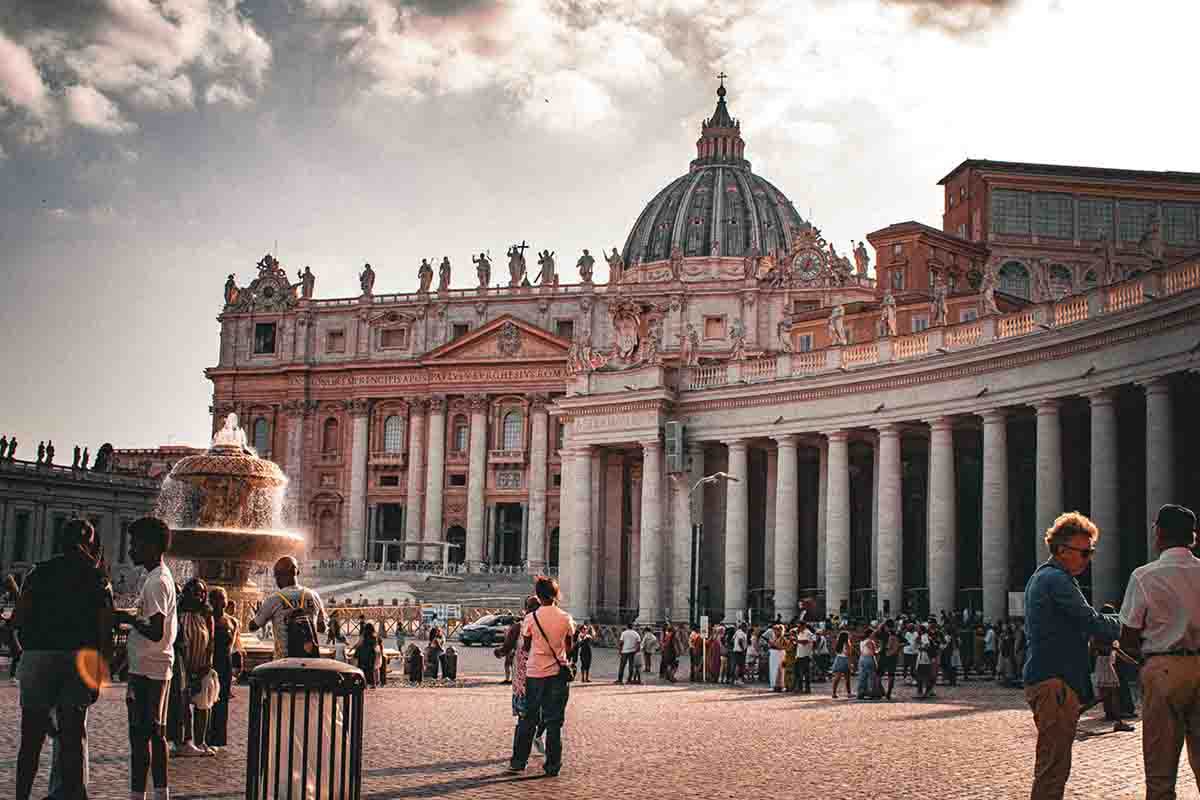 Viaggio nei luoghi papali: 8 mete da visitare
