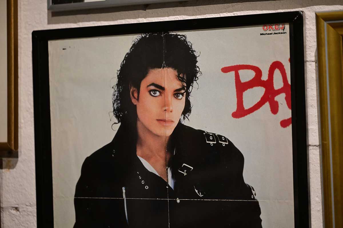 Cosa c'entra Poggibonsi con Michael Jackson? Il meme è virale