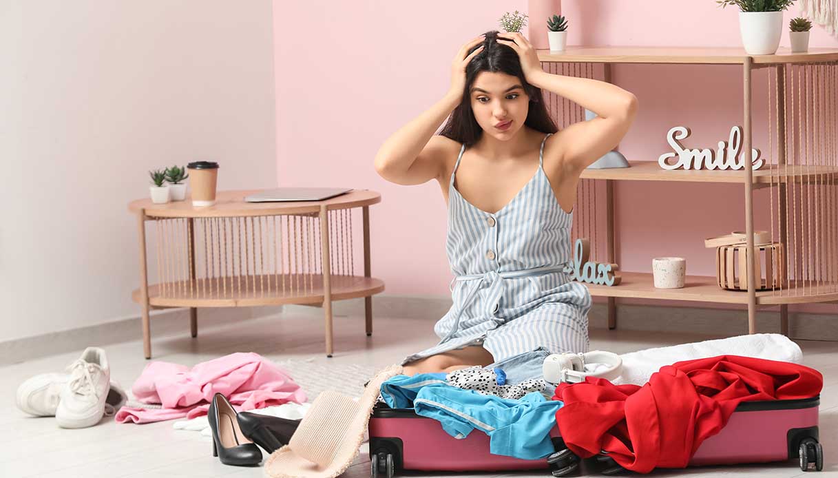 Come creare dieci outfit con pochi capi in valigia