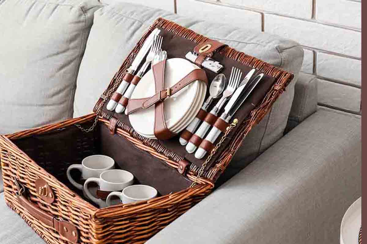 Come organizzare un picnic invernale indoor con il partner
