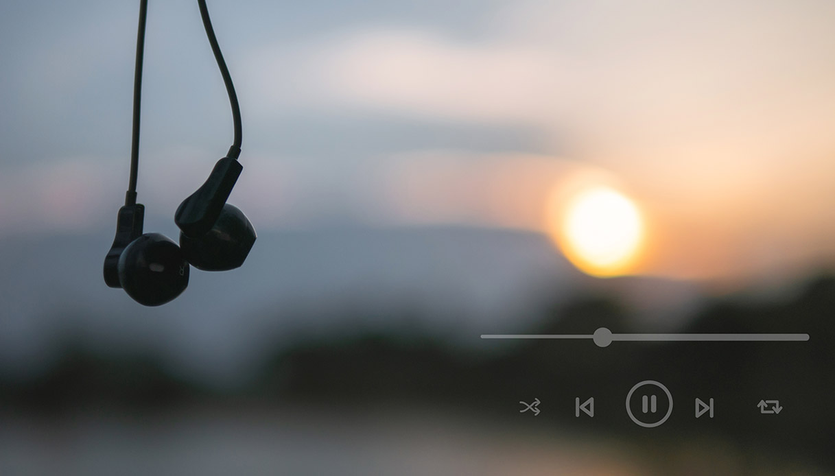 Le canzoni più belle per una playlist di coppia condivisa