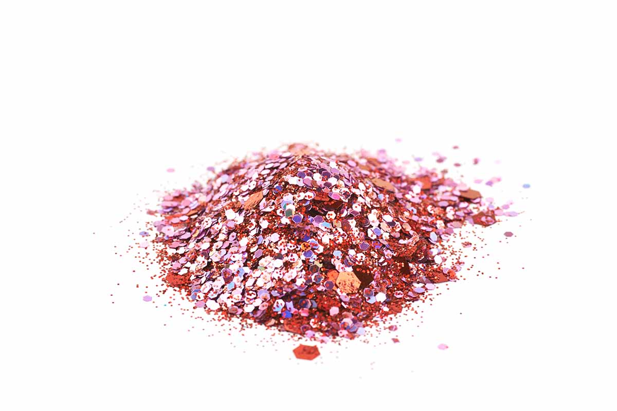 Come eliminare i glitter da casa dopo le feste