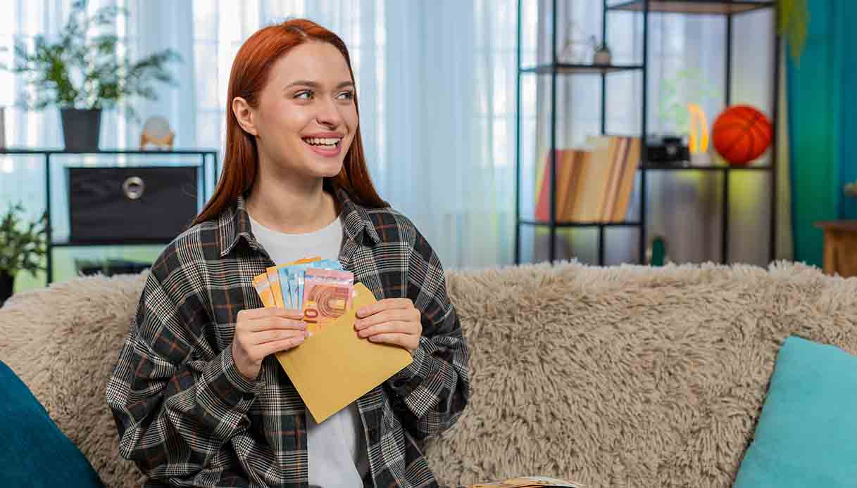 Come risparmiare con il metodo delle 100 buste