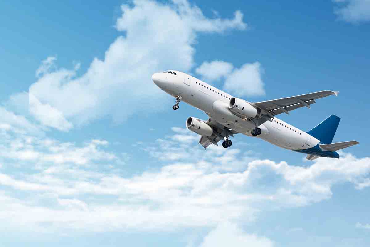 Viaggi in Europa: le rotte aeree più affollate dell'estate 2025