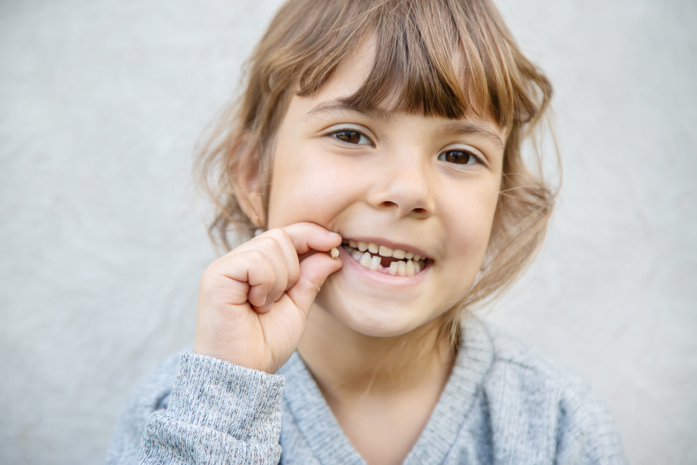 Come aiutare i bambini a mantenere i dentini puliti
