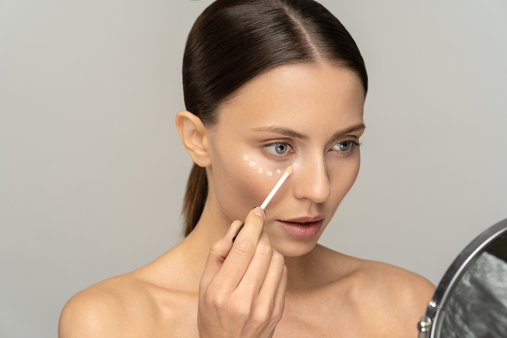 Ombré Concealer, il trucco occhi che spopola su TikTok