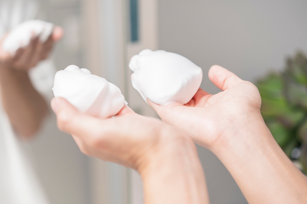 Le superfici che puoi pulire con la schiuma da barba