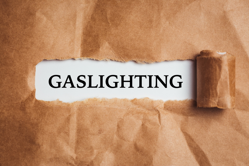Come affrontare il gaslighting