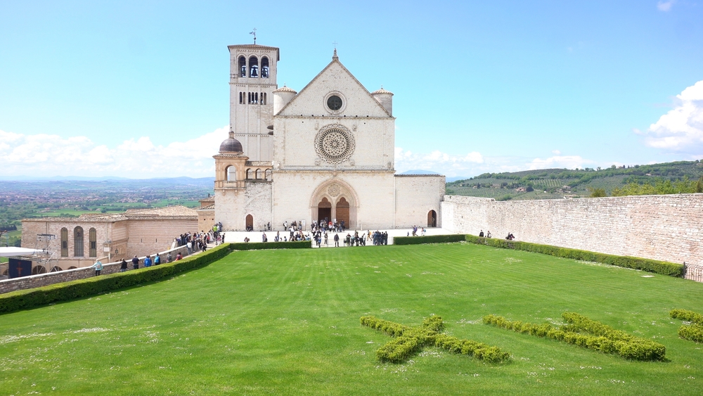 San Francesco d'Assisi: celebrazioni e significato dell'Ottavo Centenario nel 2026