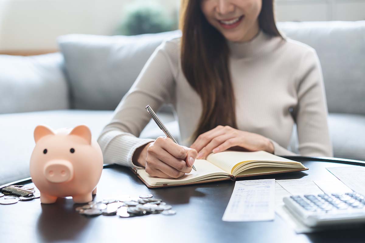 Quanti soldi servono al mese per vivere da soli?