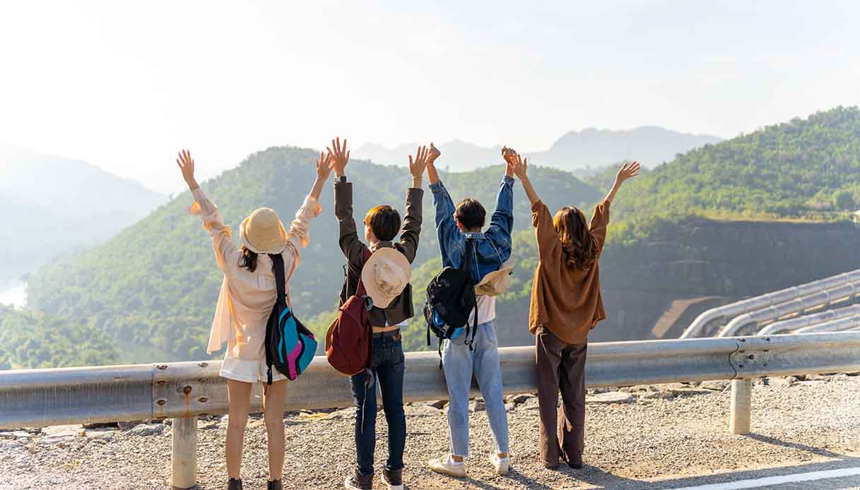 Cos'ha di bello il turismo esperienziale che piace tanto alla Gen Z?
