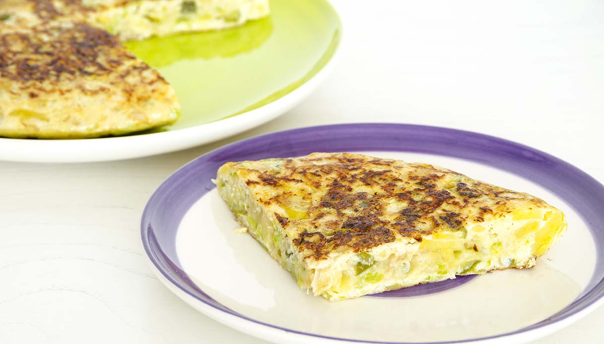 La ricetta della frittata alle erbe aromatiche: ecco i segreti delle nonne