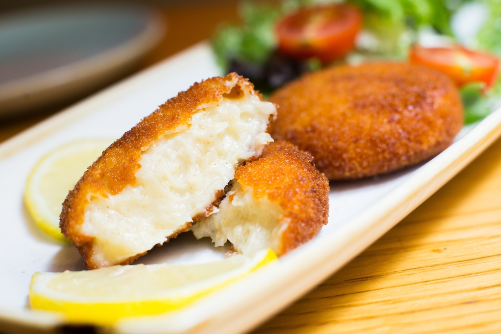 Panzerotti di patate ripieni di baccalà