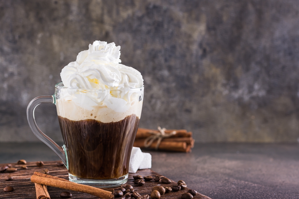 Scopri il Caffè Viennese: la ricetta perfetta per un fresco dessert
