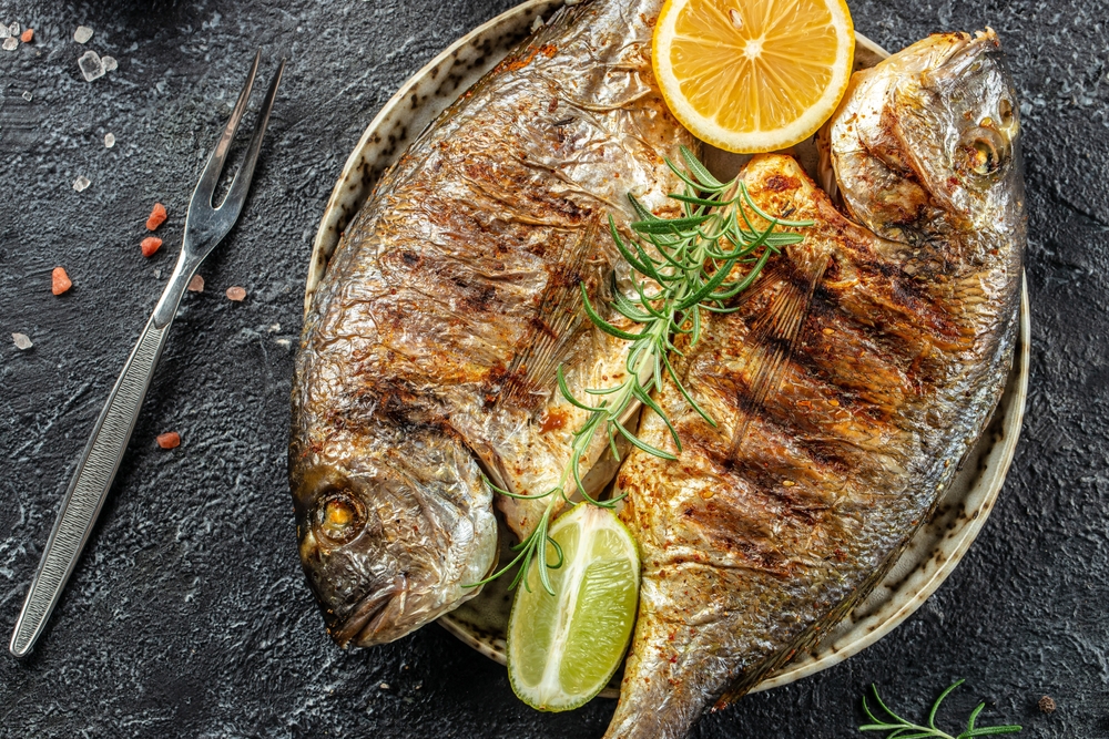 Orata alla griglia, la ricetta veloce e light