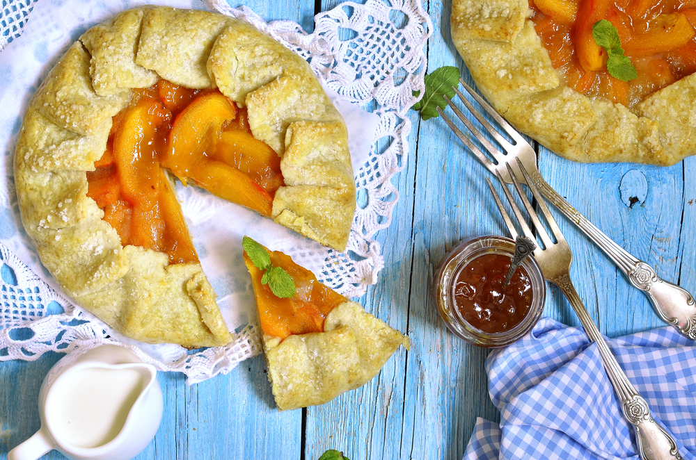 Crostata di pesche in friggitrice ad aria