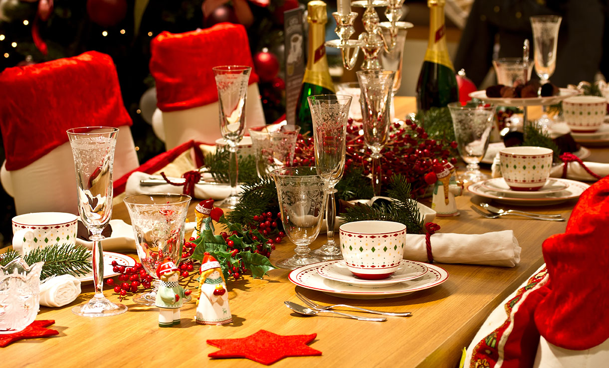 Scegli il tuo stile per il pranzo di Natale