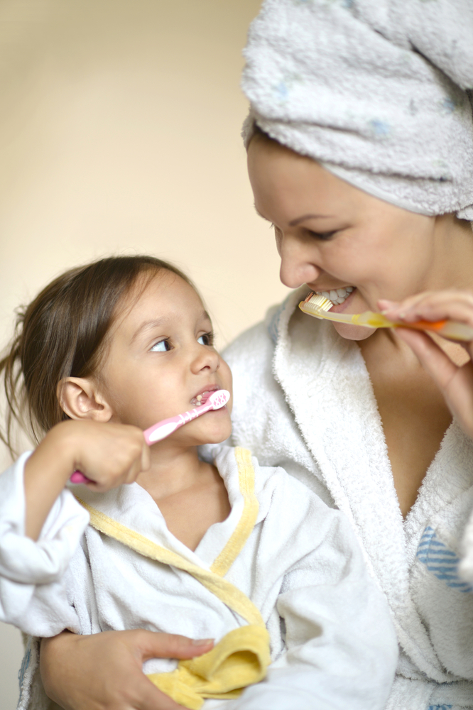 Guida igiene bimbi: collutori e dentifrici