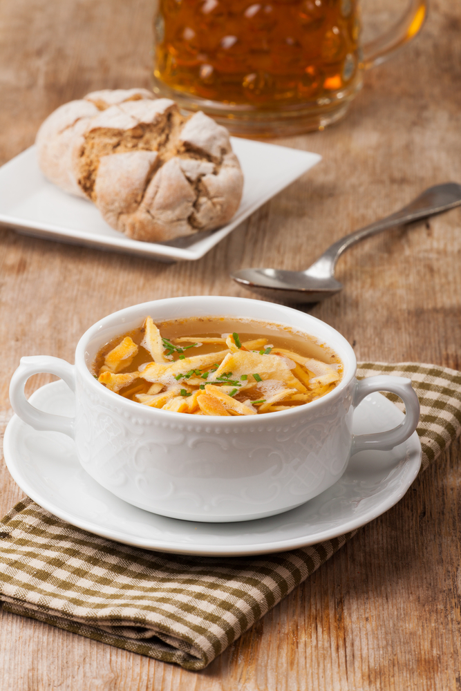 Crespelle in brodo