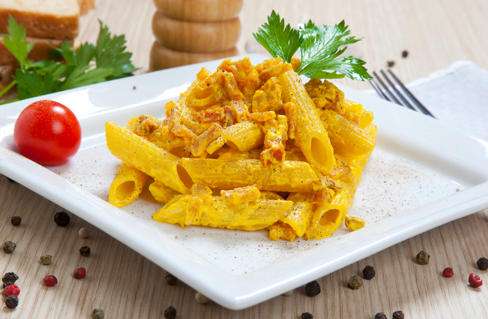 Pennette con cavolfiore e speck