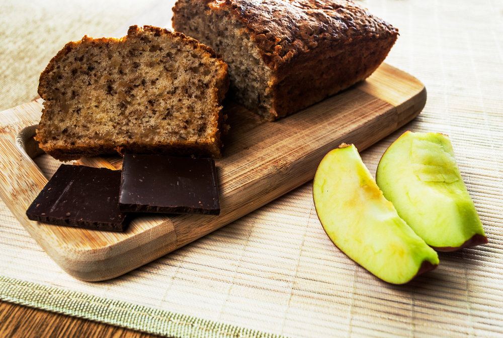 Torta di mele con gocce di cioccolato