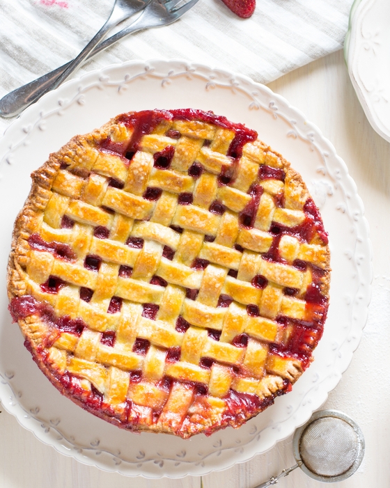 Crostata con marmellata di amarene