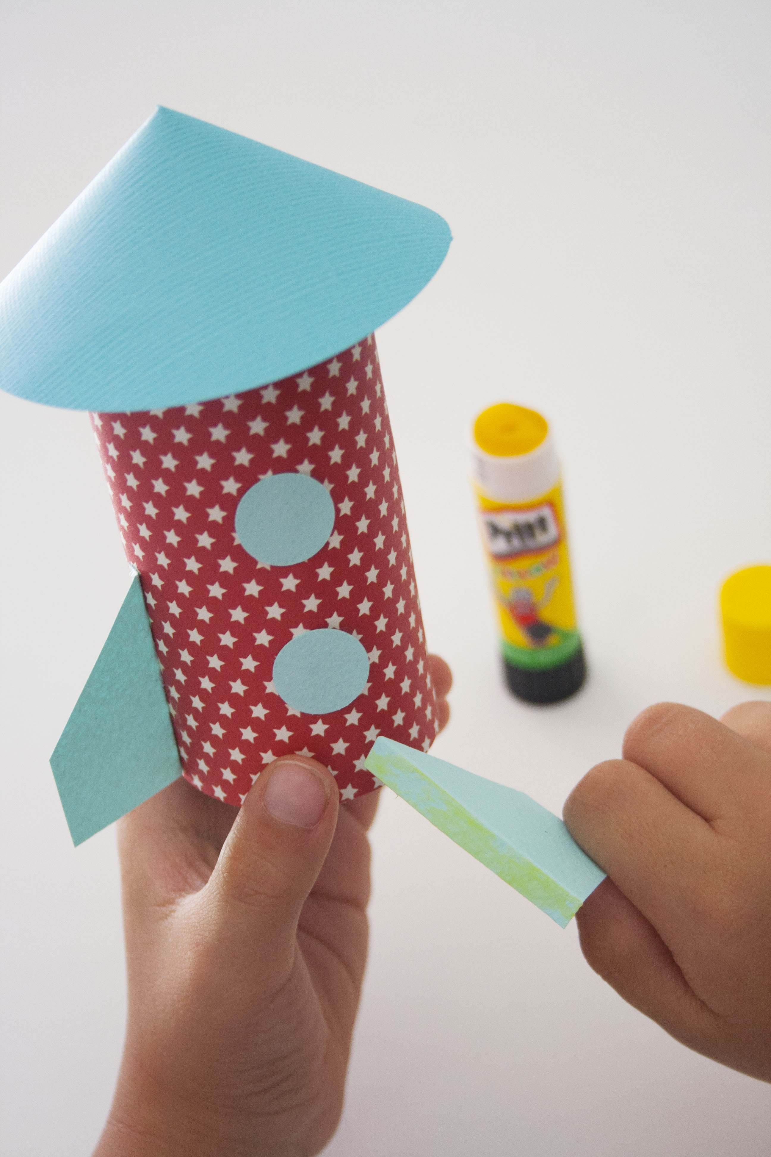 Il doposcuola dei tuoi bimbi con Pritt Stick Rainbow!