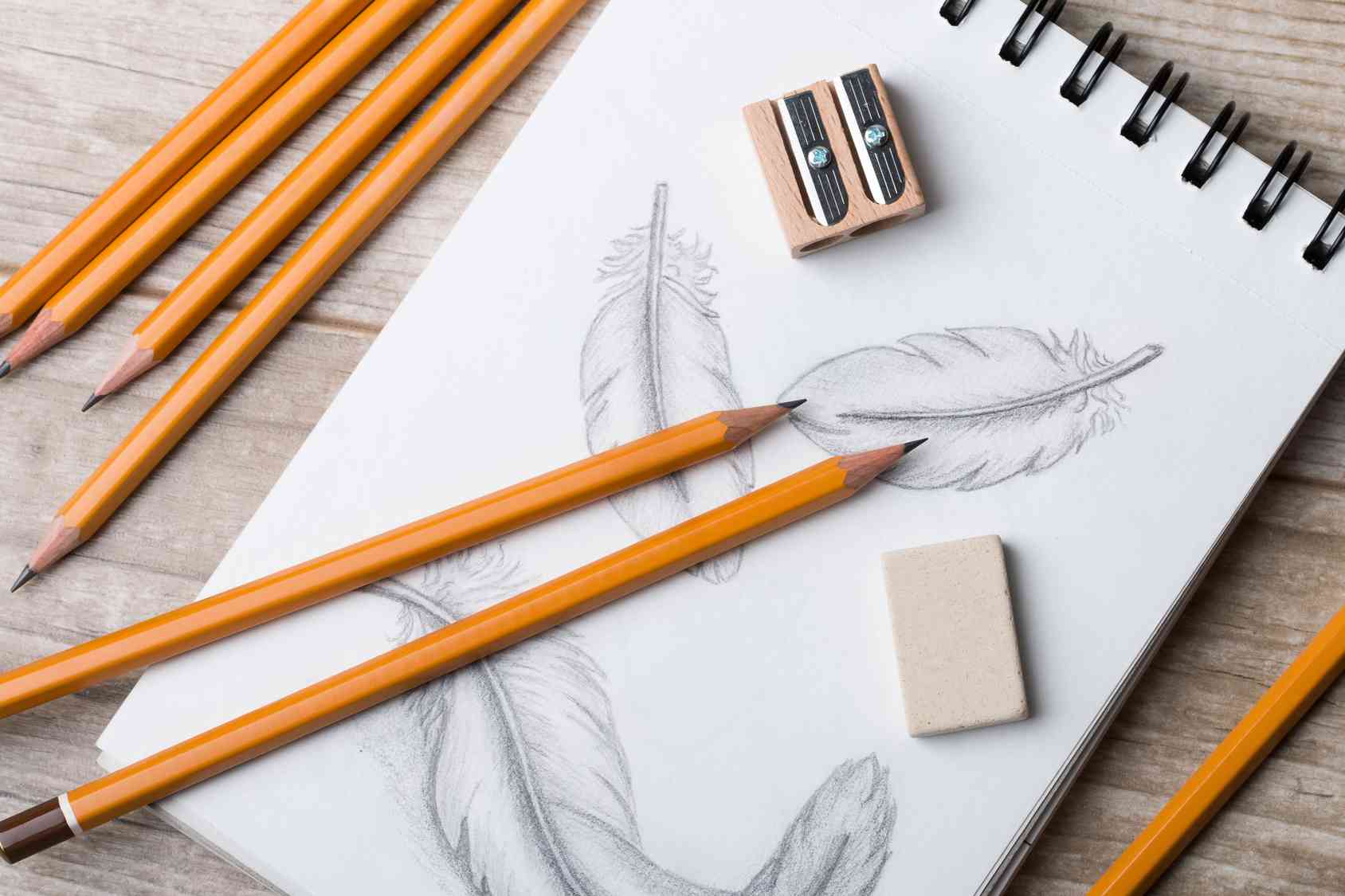 Sai che la gomma pane può esser fatta in casa ed è utile anche se non sai disegnare?