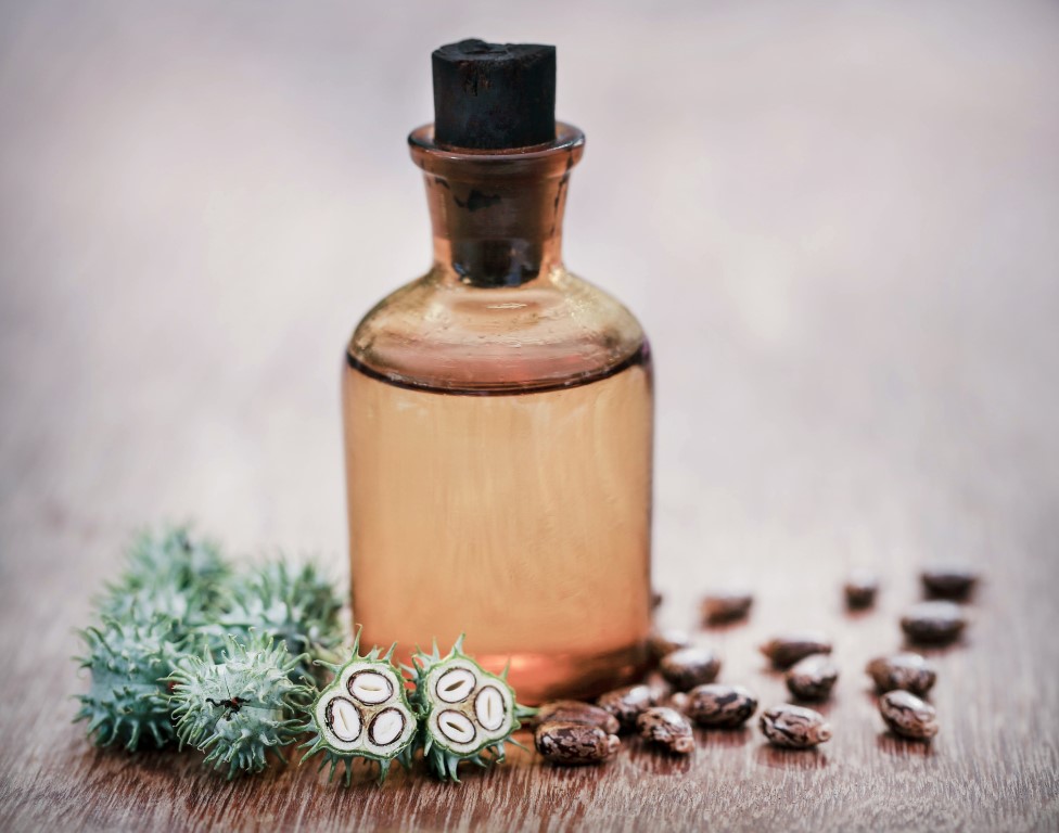 Pulizia-viso-olio-indiano-punti-neri_2.jpg