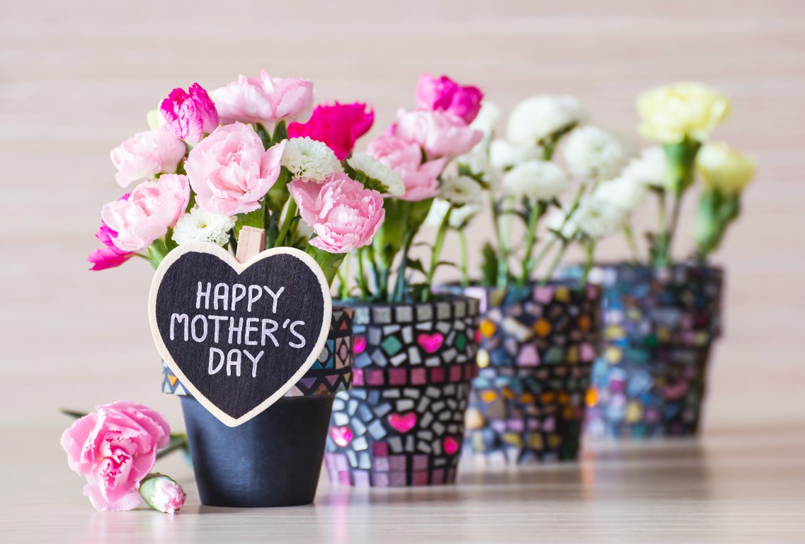 Lavoretti per la festa della mamma: 7 idee da cui prendere spunto