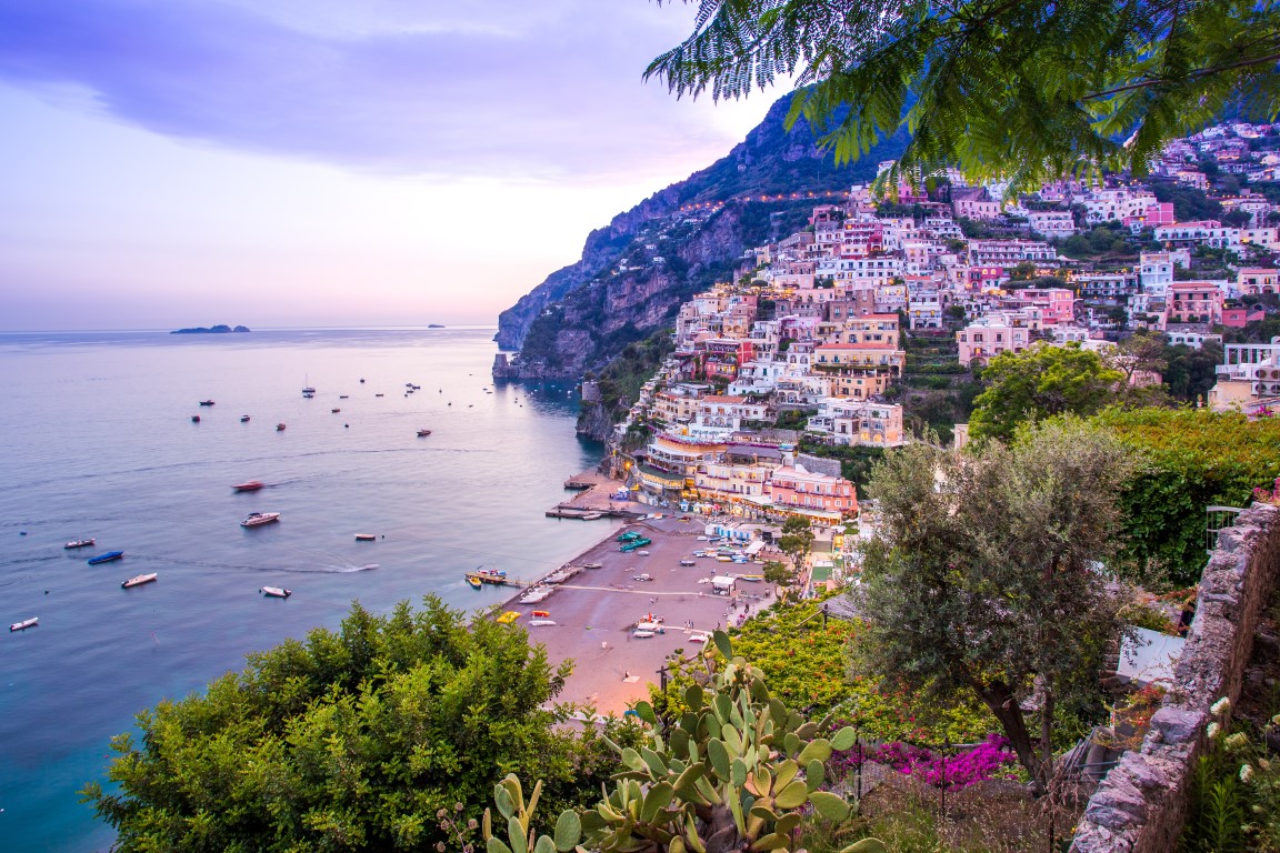 Viaggi-estivi-italia-weekend-lungo-positano.jpg